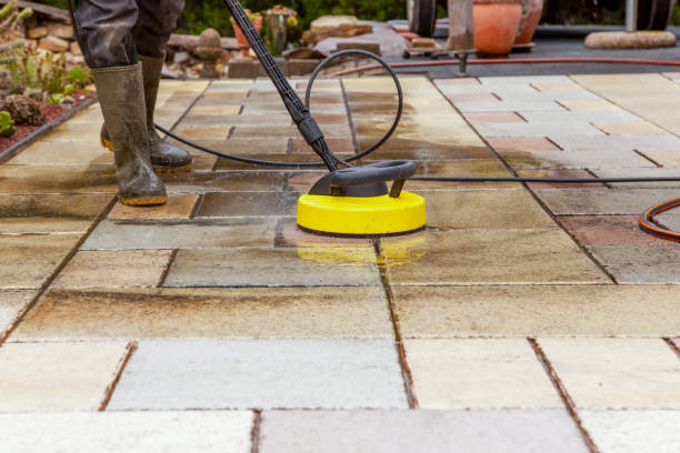Best Sign and Awning Cleaning  in Clear Lake, IA